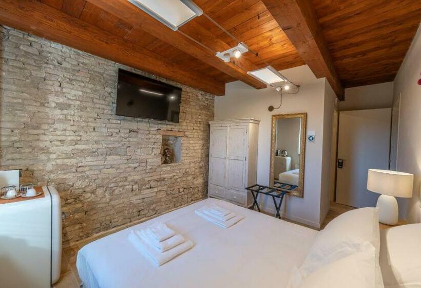 بنسيون Dolf   Porta Gemina