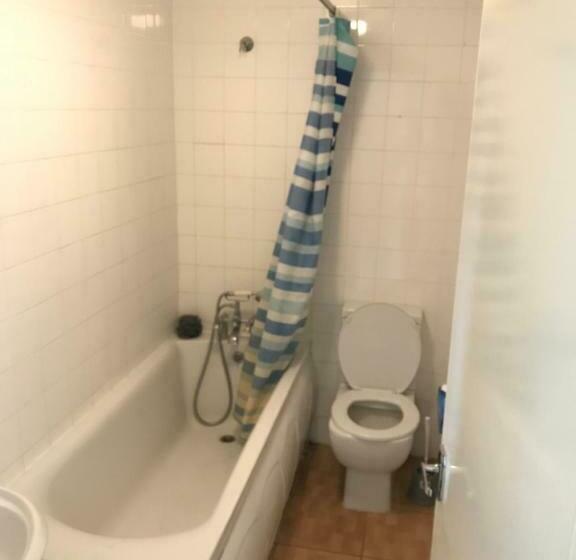 פנסיון Golders Guesthouse