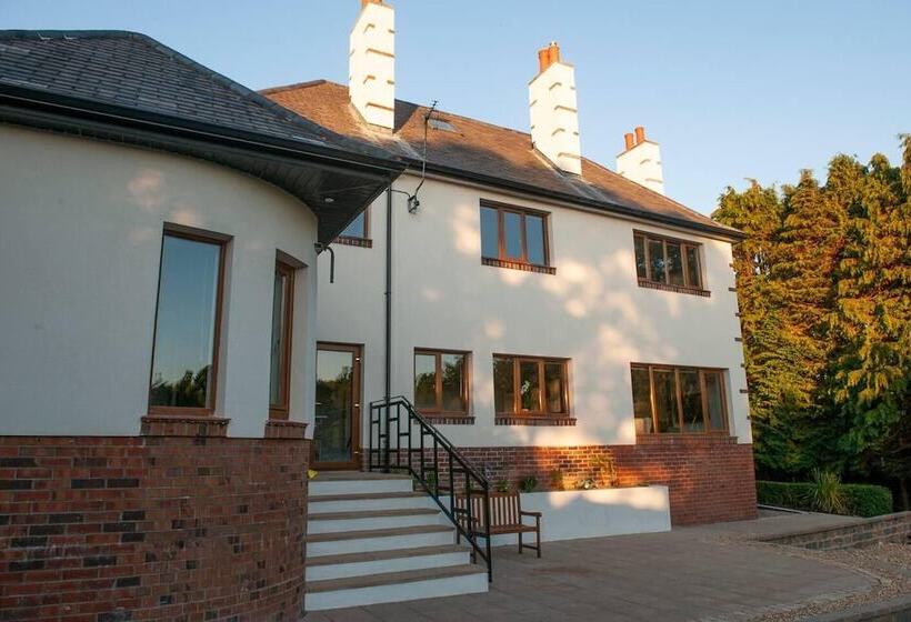 The Old Mount Manor Causeway Coast