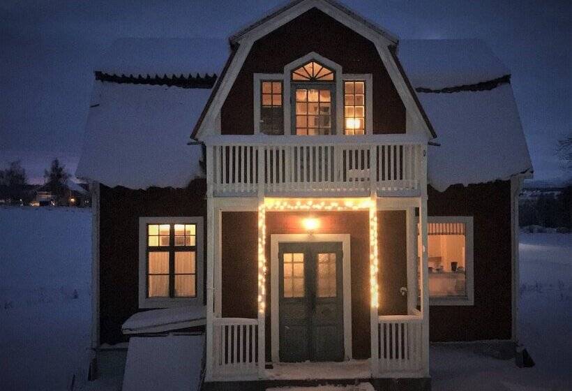 Cozy House On Norderon For Up To 8 People