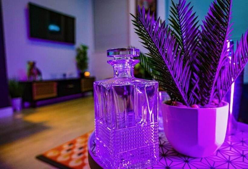 Luxury Stevenage Town Centre Apartment