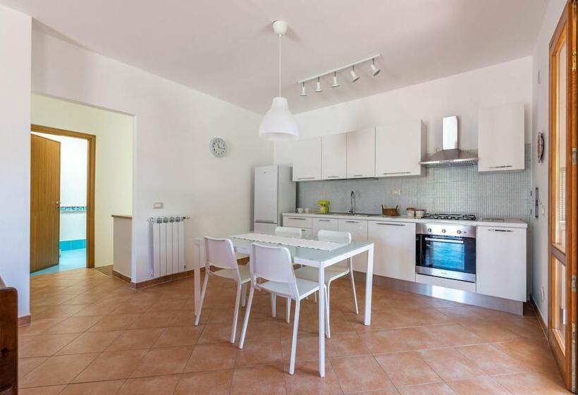 Villa Poldino Con Giardino By Wonderful Italy