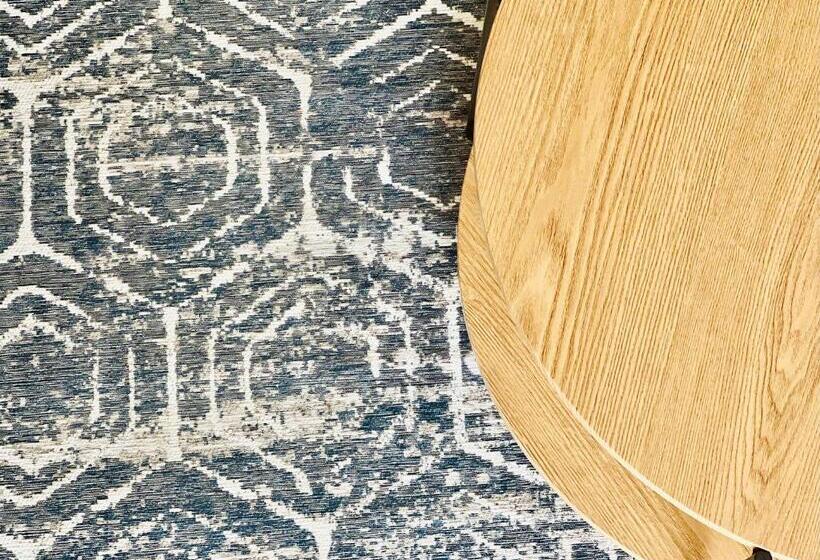 Canaryislandshost L Lava Y Mar Lanzarote