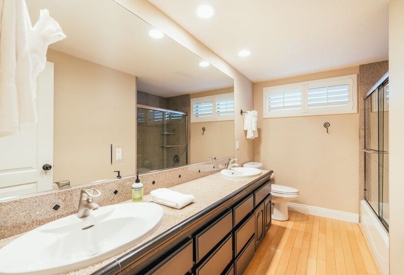 Moana By Avantstay Prvt Oasis W/ Scenic Views Tiki Bar & Pool W/ Water Slide