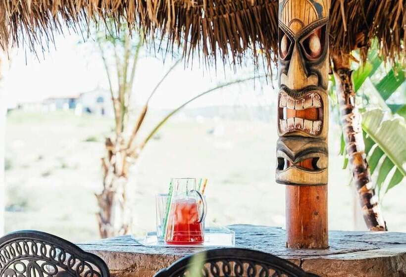 Moana By Avantstay Prvt Oasis W/ Scenic Views Tiki Bar & Pool W/ Water Slide