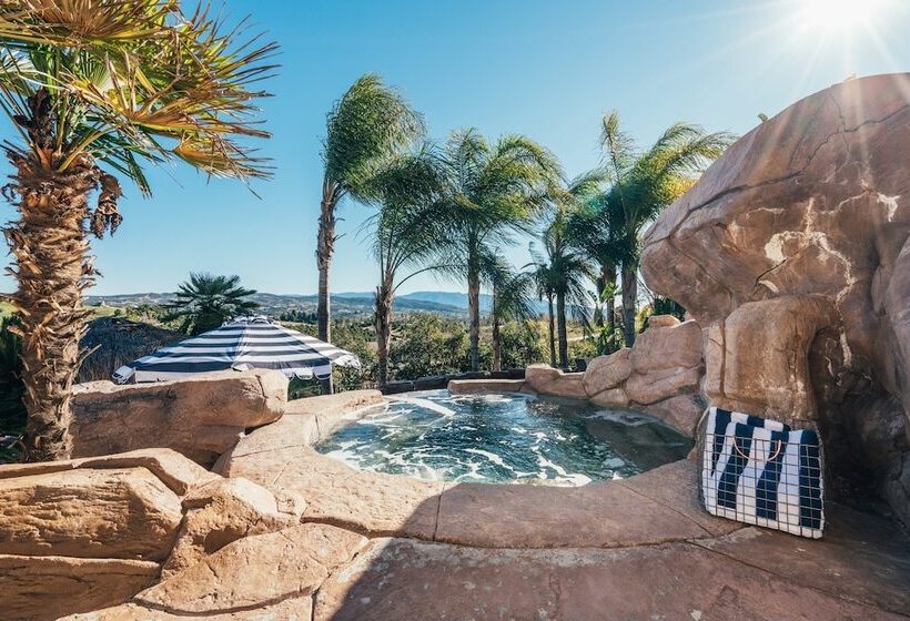 Moana By Avantstay Prvt Oasis W/ Scenic Views Tiki Bar & Pool W/ Water Slide