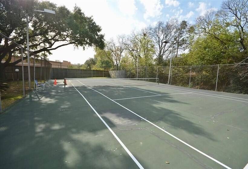 Houston Nrg Med Center Area 2b 2b All Inclusive