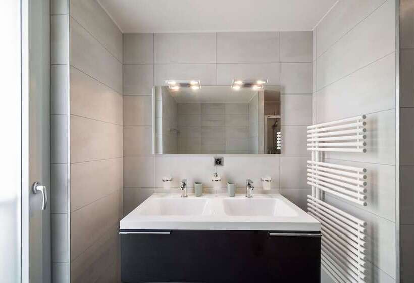 Luxury Apartment In Montreux With Panoramic Views By Guestlee