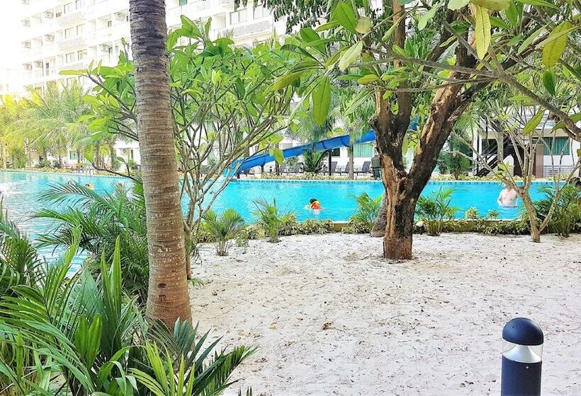 Top Floor Studio At Laguna Beach Resort   Maldives