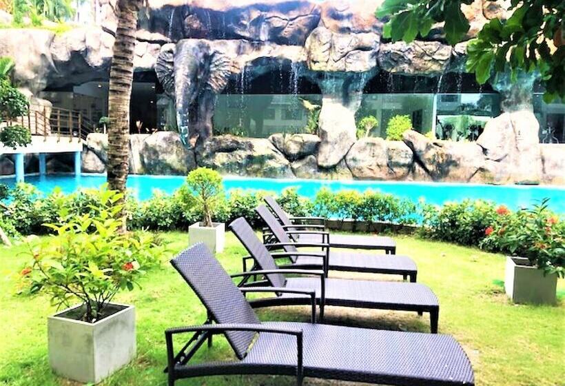 Top Floor Studio At Laguna Beach Resort   Maldives