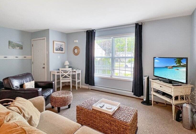 Wells Rested W579 Unit B Fabulous But Affordable A Short Drive To Wells Beach Ground Floor Unit Only