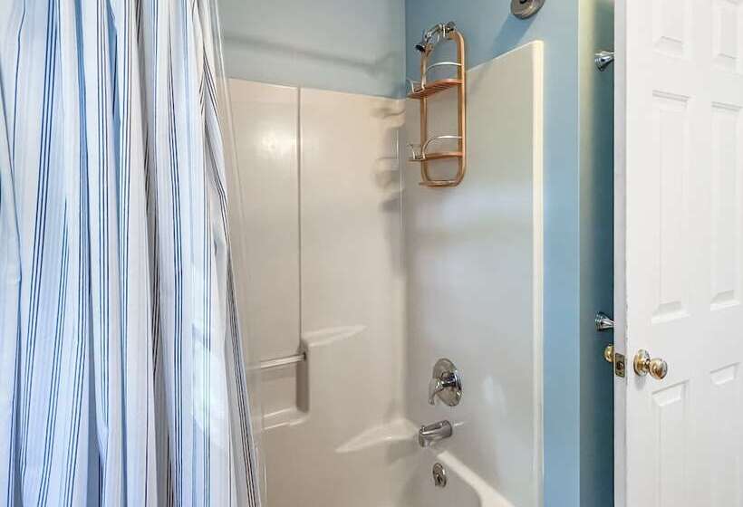 Wells Rested W579 Unit B Fabulous But Affordable A Short Drive To Wells Beach Ground Floor Unit Only