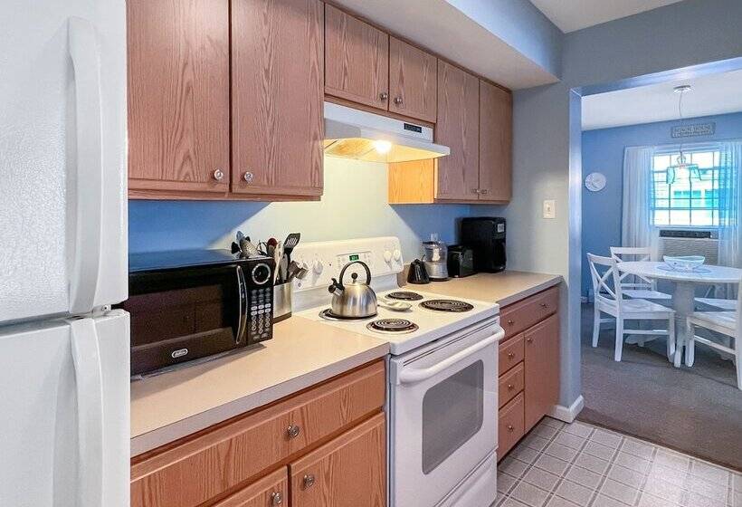 Wells Rested W579 Unit B Fabulous But Affordable A Short Drive To Wells Beach Ground Floor Unit Only