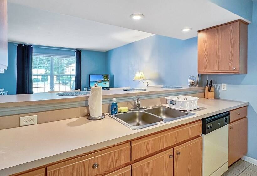 Wells Rested W579 Unit B Fabulous But Affordable A Short Drive To Wells Beach Ground Floor Unit Only