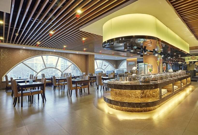 Отель Holiday Inn Express Nanjing Xuanwu Lake, An Ihg