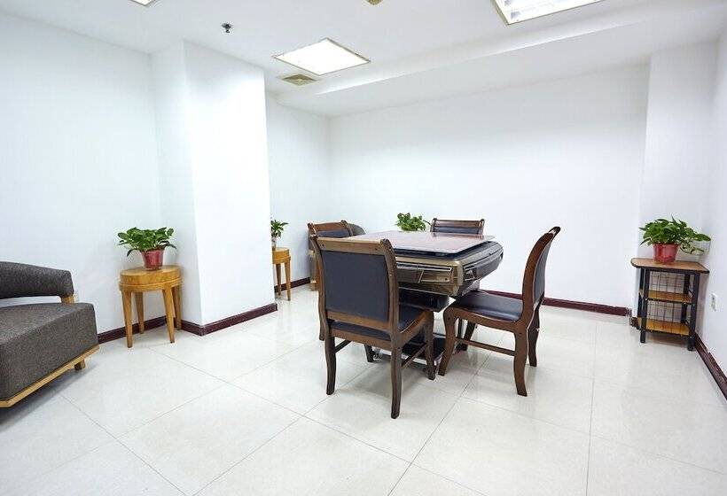 Отель Holiday Inn Express Nanjing Xuanwu Lake, An Ihg