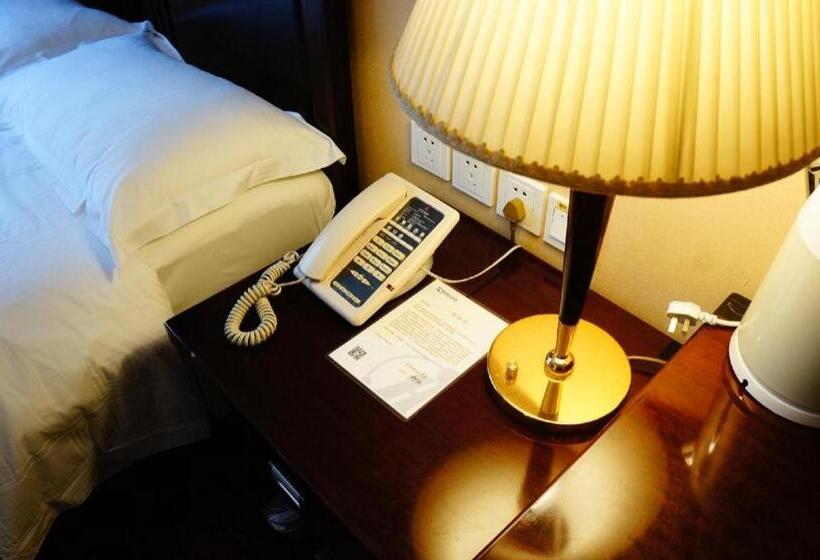 Отель Hujialou Hot Spring