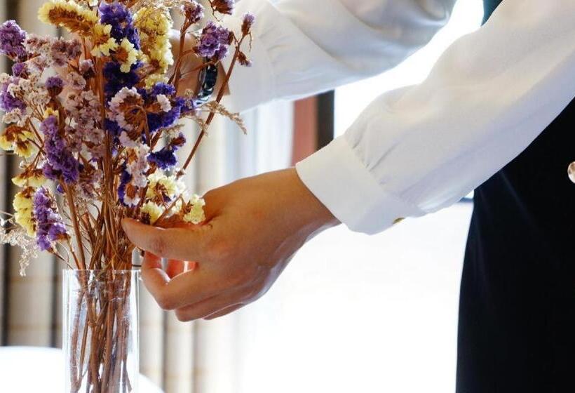 Отель Hujialou Hot Spring