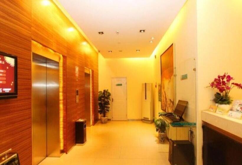 בית מלון כפרי Jinjiang Inn Select Wuhan Xinhua Road Xiehe Hospital