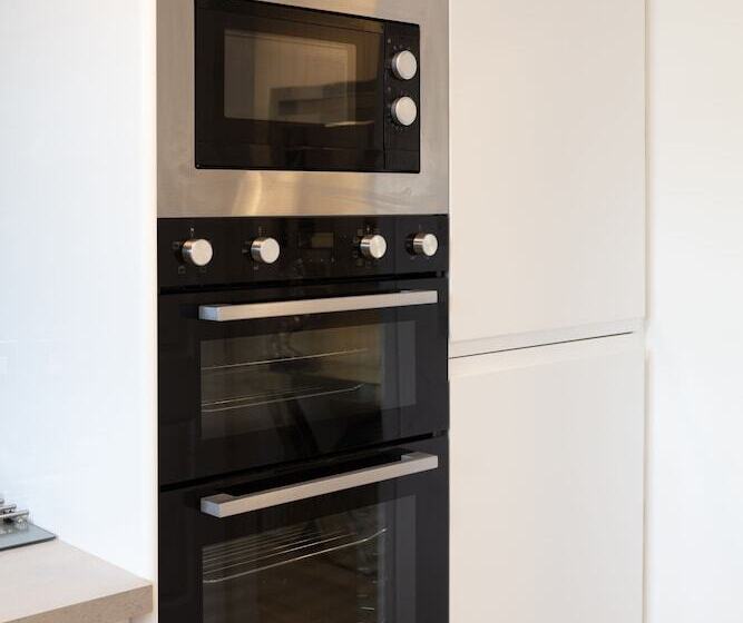 9a Millbrae   Donnini Apartments