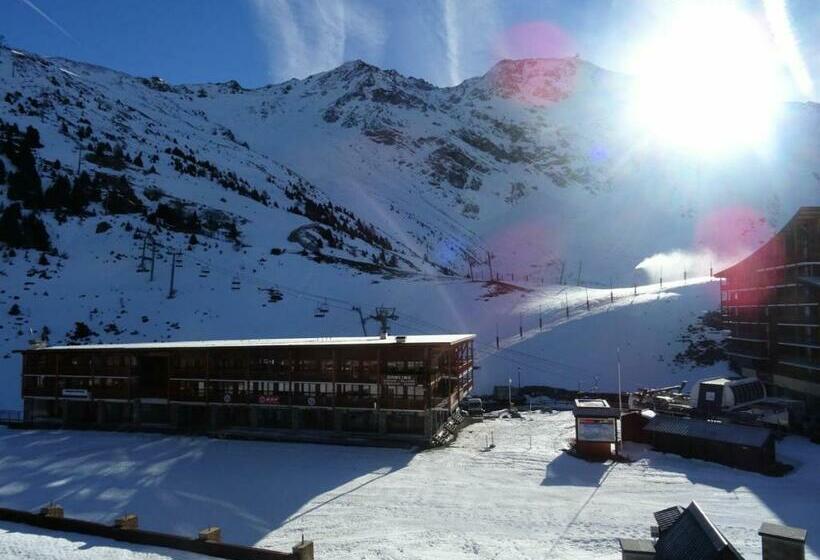 Residence Aiguille Rouge   Studio Pour 4 Personnes 13