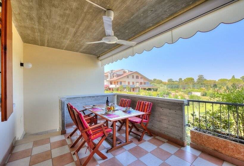 Vistalago Green Residence 100m From Lake   Happy Rentals