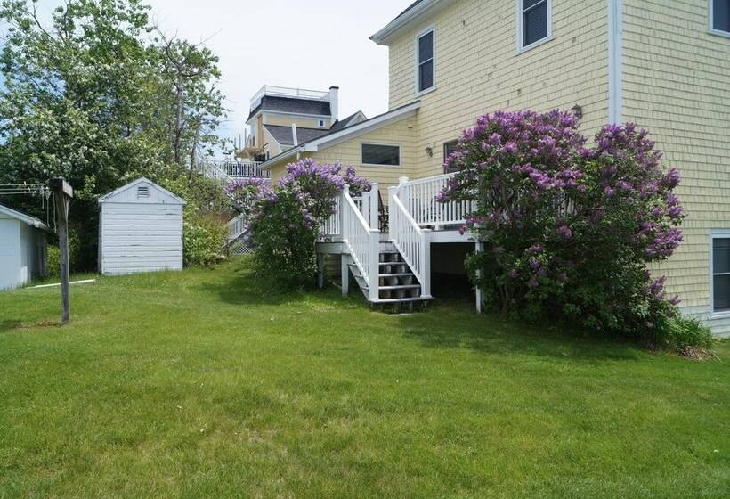 Short Sands View Y770 G Beautiful, Large Home Short Walk Through A Neighborhood To Short Sands Beach