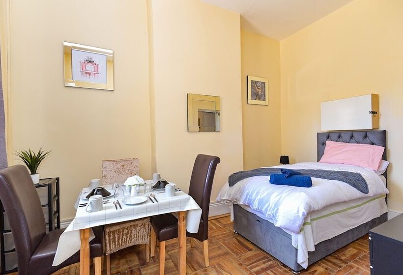 The Elm Wood Apartments