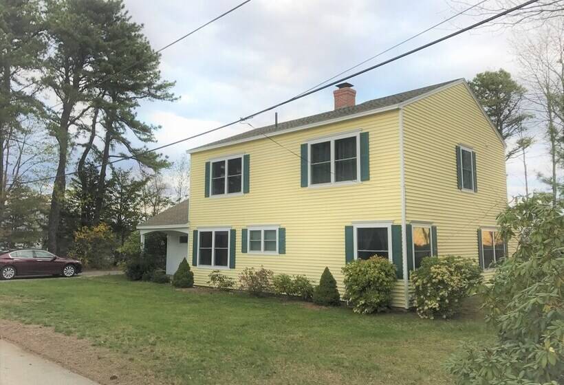 Footbridge Hideaway   Q967 A Spacious Home Very Near To The Fabulous Footbridge Beach Entrance 4 Bed