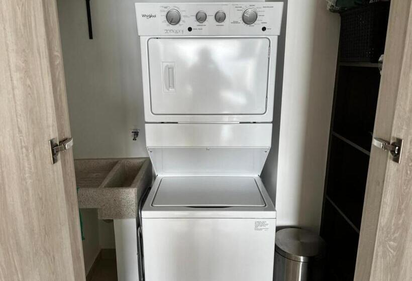 Luxury Condo En Malecón, Alberca Infinity & Jacuzzi