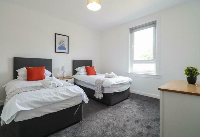 The Cove Apartment