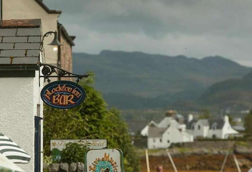 Общежитие Plockton Inn