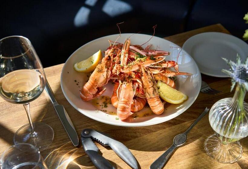 Общежитие Plockton Inn