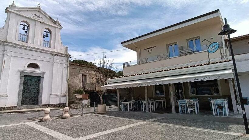 住宿加早餐  Borgo Dei Pescatori   Sul Mare