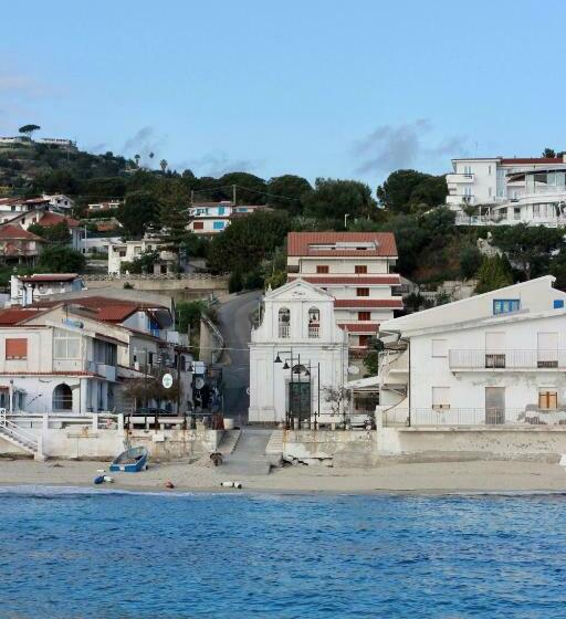 住宿加早餐  Borgo Dei Pescatori   Sul Mare