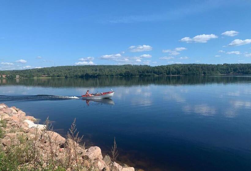 Bed and Breakfast Hemma Hos Jeanette & Micke På Peresgården