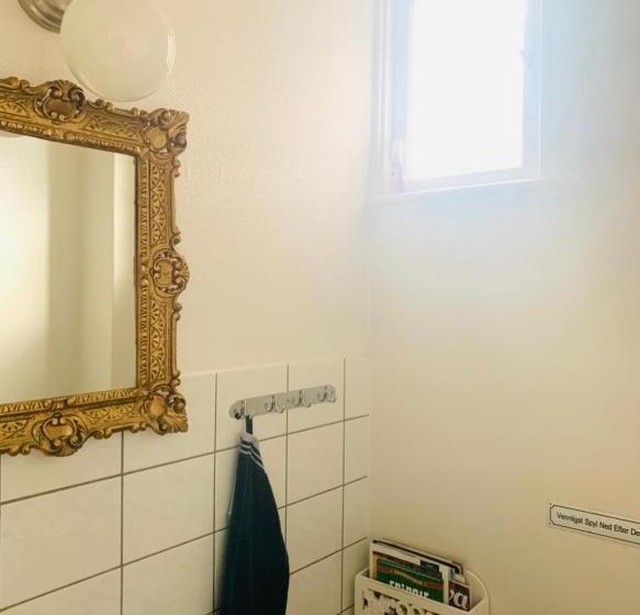 Bed and Breakfast Hemma Hos Jeanette & Micke På Peresgården