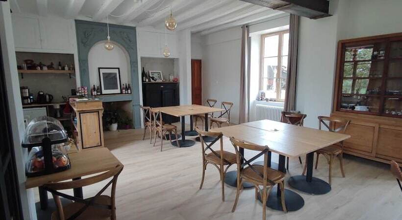 ベッドアンドブレックファースト La Demeure De L Aubance