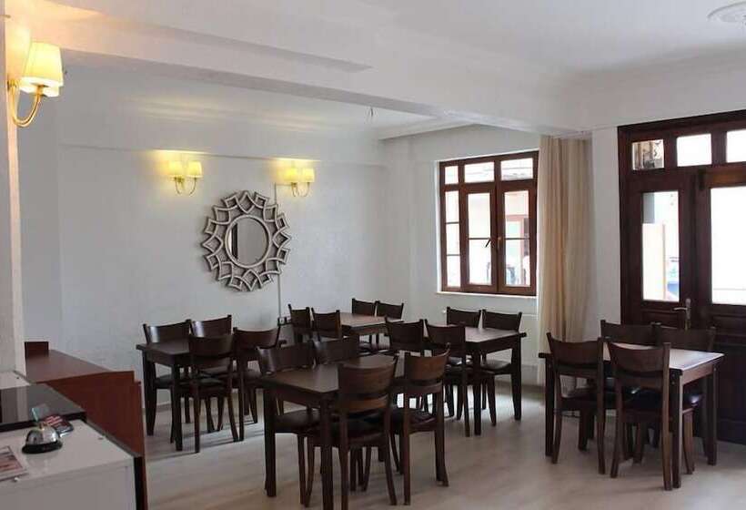 Hotel Class 17 Pansi̇yon