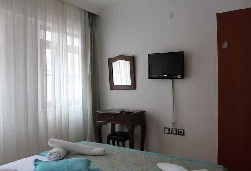 Hotel Class 17 Pansi̇yon