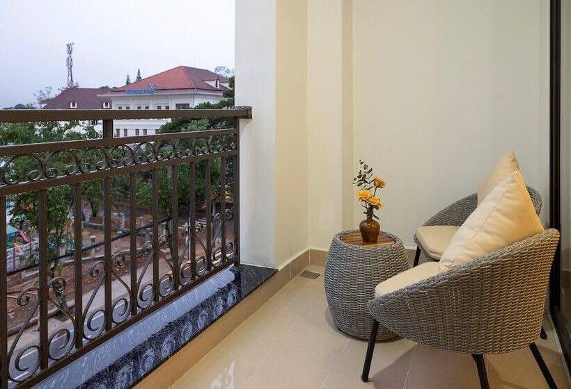 هتل Da Lat Prince