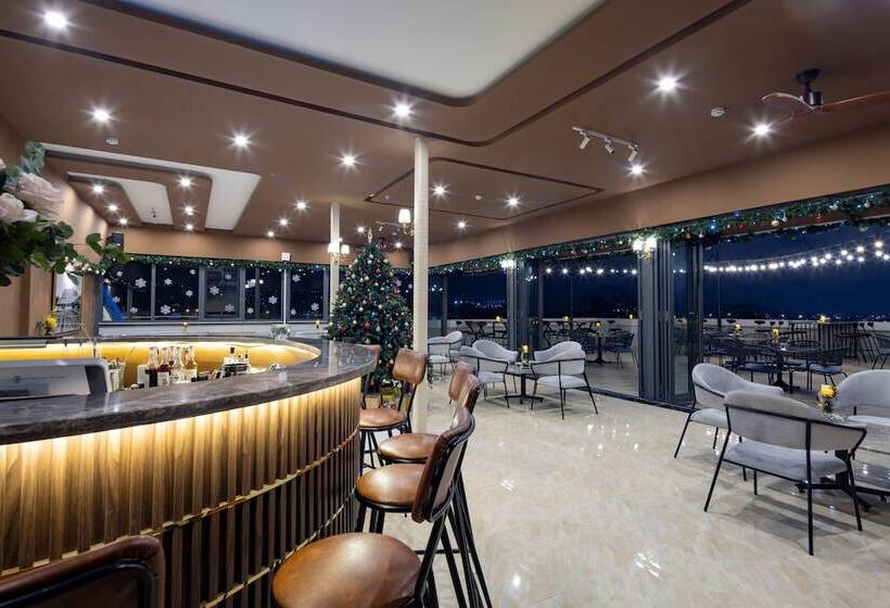 هتل Da Lat Prince