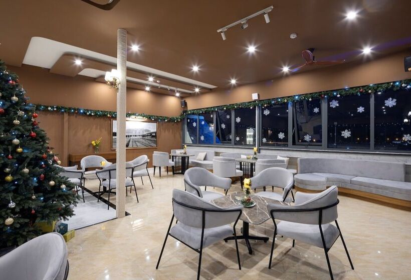 هتل Da Lat Prince