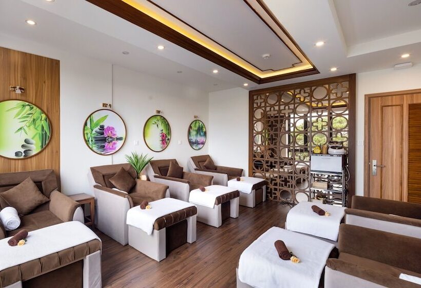 هتل Da Lat Prince