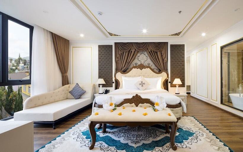 هتل Da Lat Prince