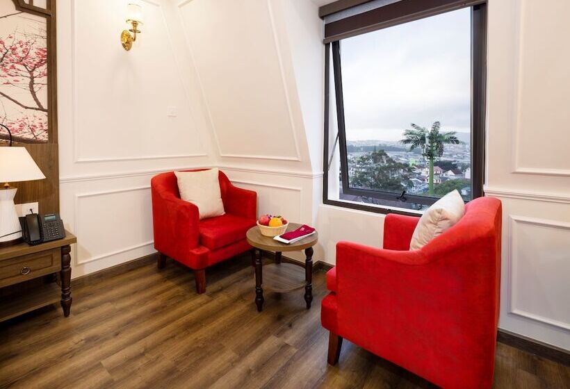 هتل Da Lat Prince