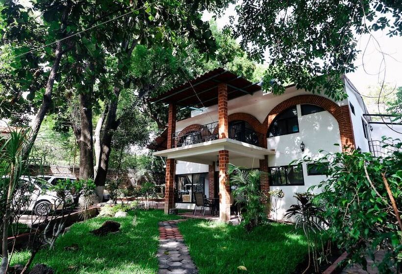 בית מלון כפרי Mía Mía Bungalows & Chalets By Zoviq