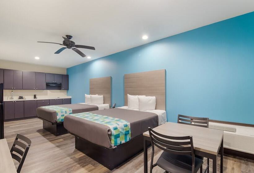 בית מלון כפרי Scottish Inns & Suites Hitchcock Santa Fe