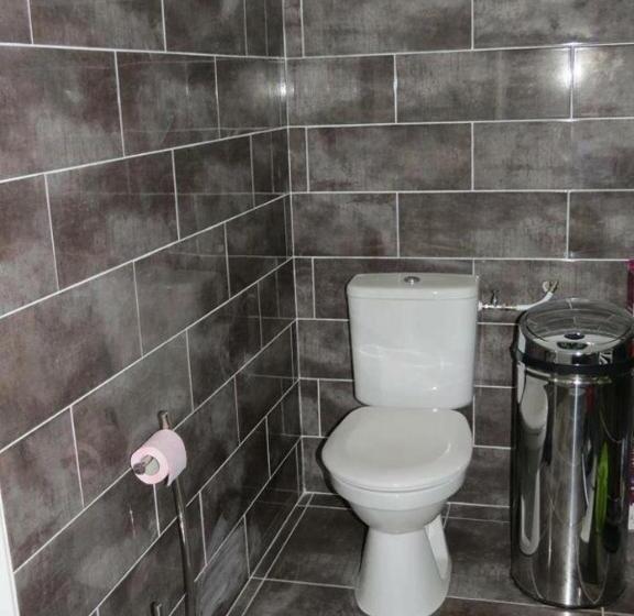 ホテル Studio églantine