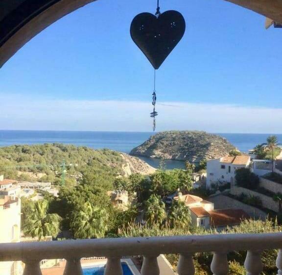 بنسيون Balcón Al Mar